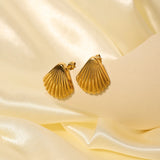 Shell studs