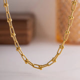Horseshoe chain