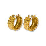 Caterina Hoops